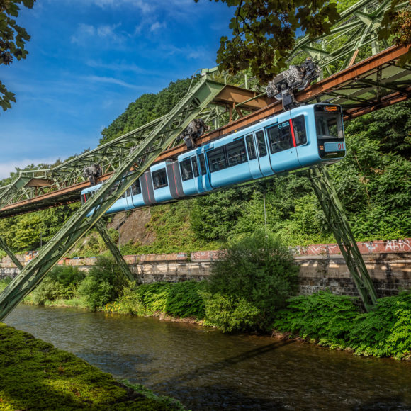 Wuppertaler Schwebebahn GTW-15