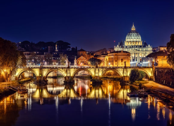 Rom bei Nacht – Engelsbrücke und Vatikan